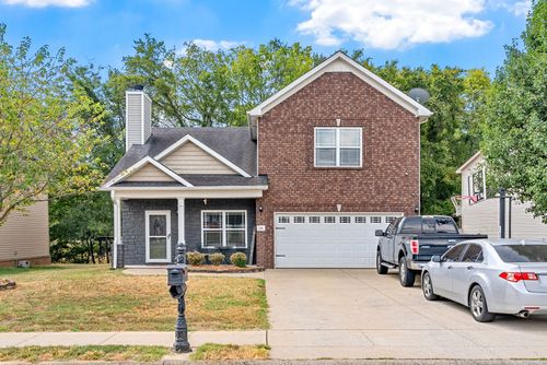 706 Cavalier Dr, Clarksville, TN, 37040-1103 | Card Image