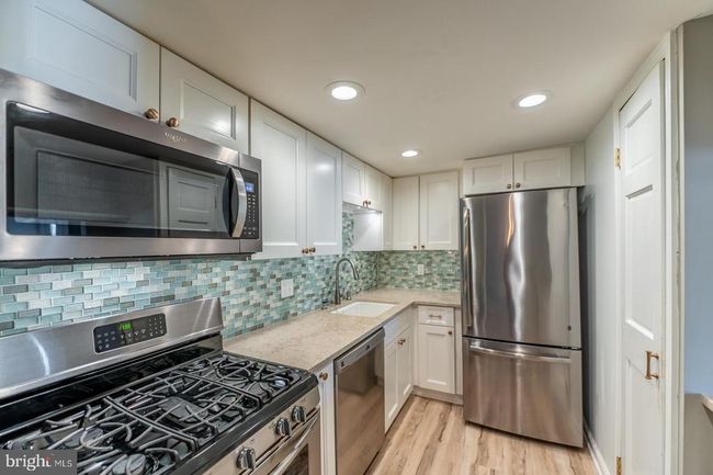 322 - 322 Old Forge Xing, Townhouse with 2 bedrooms, 2 bathrooms and null parking in DEVON PA | Image 8