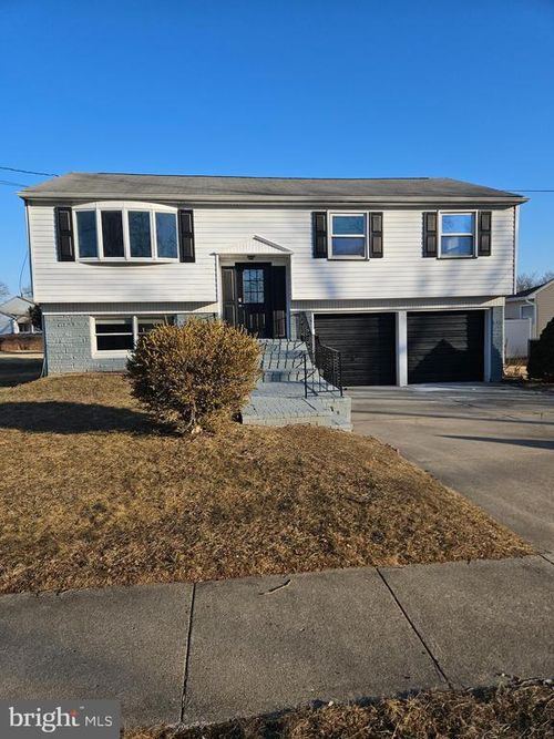 9 Bancroft Rd, MARLTON, NJ, 08053-2207 | Card Image