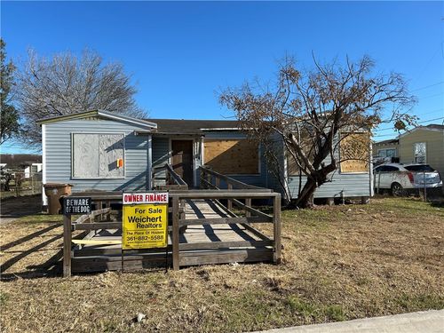 218 Dover Ave, Corpus Christi, TX, 78408-3302 | Card Image