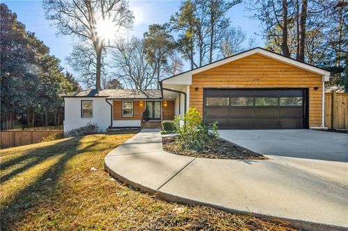 1339 Valley View Rd, Dunwoody, GA, 30338-4822 | Card Image