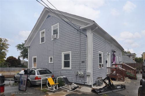 167 2nd Ave, Woonsocket, RI, 02895-4037 | Card Image