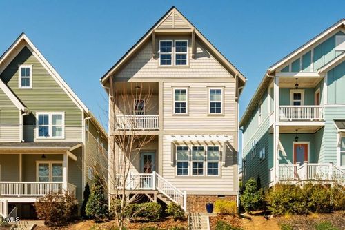 646 Great Ridge Pkwy, Chapel Hill, NC, 27516-4240 | Card Image