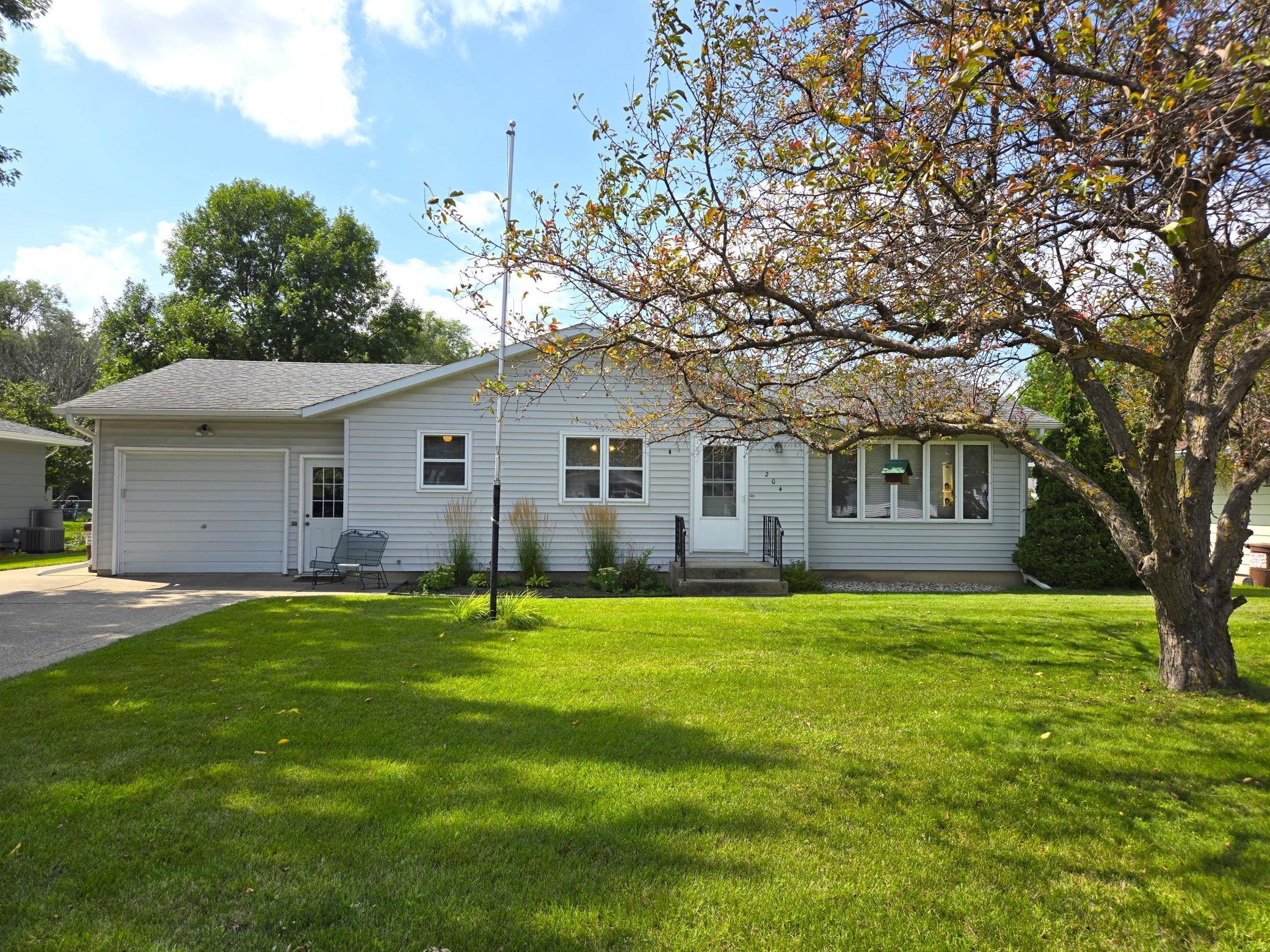 Broadway Ave, Detroit Lakes, MN 56501