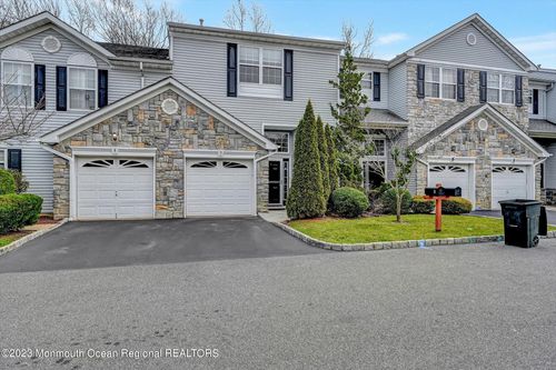 7 Harbor Bay Cir, Laurence Harbor, NJ, 08879-2919 | Card Image