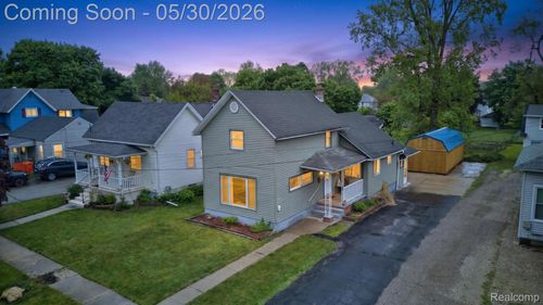 304 W Ridge St, Owosso, MI, 48867-4439 | Card Image