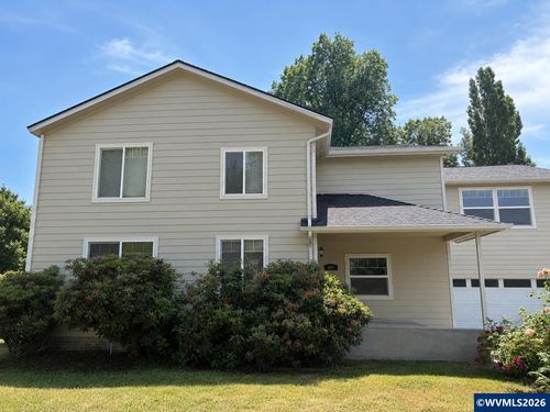451 Oak Ter, Sweet Home, OR, 97386-3331 | Card Image