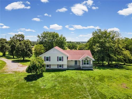20023 Ne 138th St, Kearney, MO, 64060-7430 | Card Image