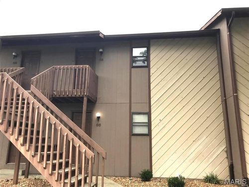 86 Peachtree Ln, Fairview Heights, IL, 62208-3812 | Card Image