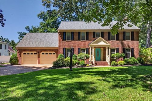 303 Parkway Dr, Newport News, VA, 23606-3729 | Card Image