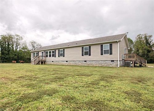 115 Blue Barn Rd, Wake, VA, 23176-2183 | Card Image