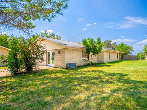 1315 Northwood Dr, Marble Falls, TX, 78654-4568 | Card Image