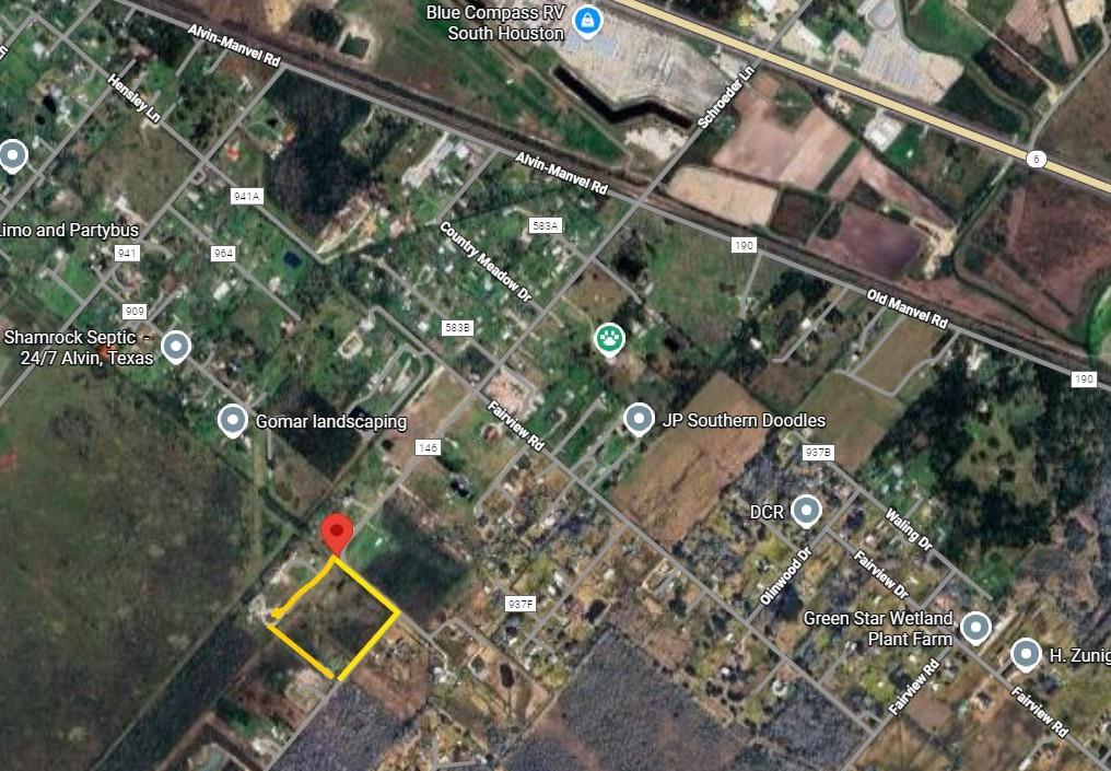 Land in Alvin