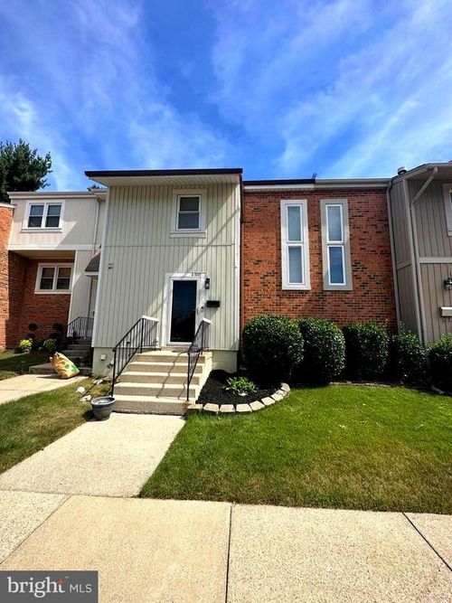 6300 Bentham Ct, FORT WASHINGTON, MD, 20744-3107 | Card Image