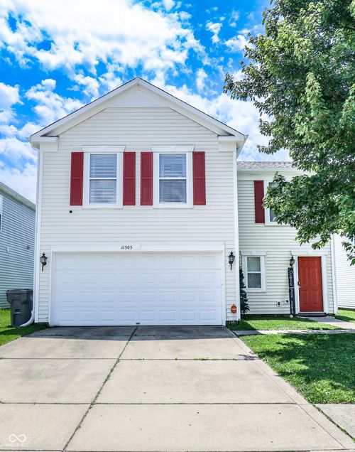 11505 Presidio Dr, Indianapolis, IN, 46235-8825 | Card Image
