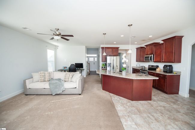 920 Ravenfield Dr, House other with 4 bedrooms, 3 bathrooms and 2 parking in Duncan SC | Image 12