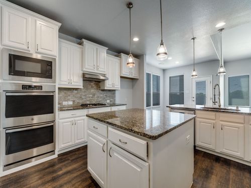 2523 Linwood Dr, Mansfield, TX, 76084-1139 | Card Image