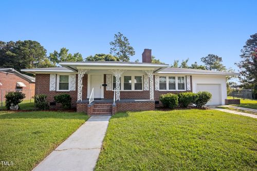 1003 Academy St E, Wilson, NC, 27893-4323 | Card Image