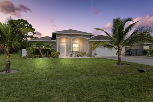 1932 Se Camilo St, Port St. Lucie, FL, 34952-4723 | Card Image