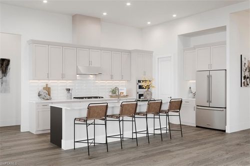 8777 Driftwood Dr, Naples, FL, 34114 | Card Image