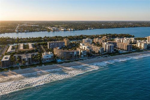410-3590 S Ocean Blvd, Palm Beach, FL, 33480-5750 | Card Image
