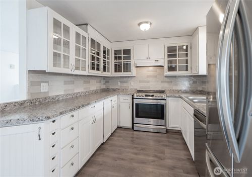 6852 Dutch Haven Drive Lynden Wa 98264-9612, Lynden, WA, 98264 | Card Image