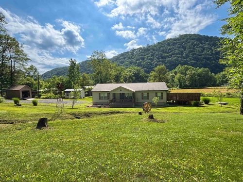 8 Old Hannahsville Ln, Parsons, WV, 26287 | Card Image