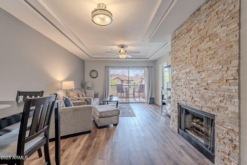 2004-9451 E Becker Ln, Scottsdale, AZ, 85260-6706 | Card Image