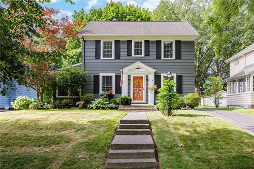 93 Monroe Pkwy, Rochester, NY, 14618-3007 | Card Image