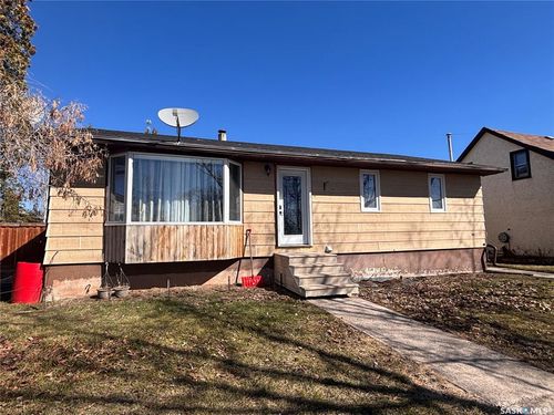 619 2nd Ave N, Alsask, SK, S0L1Y0 | Card Image
