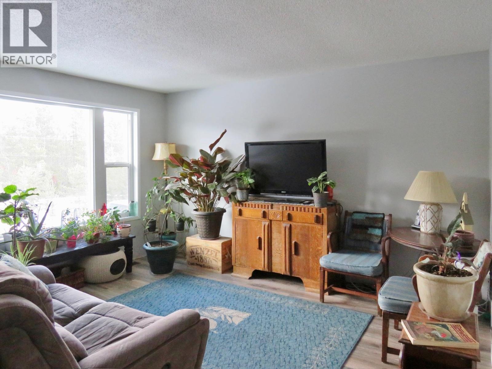 Residential in Chilcotin 5