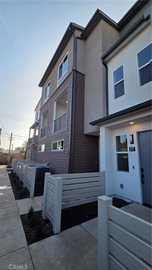 10002 Central Ave, Garden Grove, CA, 92843-2304 | Card Image