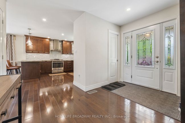 4617 Old Simcoe St, House other with 3 bedrooms, 3 bathrooms and 4 parking in Oshawa ON | Image 7