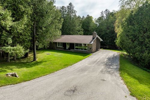 4818 Thornton Road N, Oshawa, ON, L1H0T4 | Card Image