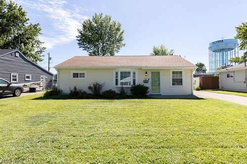 520 Ironwood Court, Elyria, OH, 44035 | Card Image