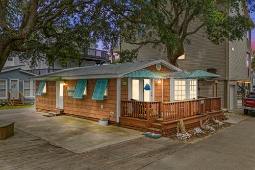 6001 - 1040 S Kings Hwy., Myrtle Beach, SC, 29575 | Card Image