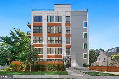 5-1245 N Pierce St, ARLINGTON, VA, 22209-3465 | Card Image