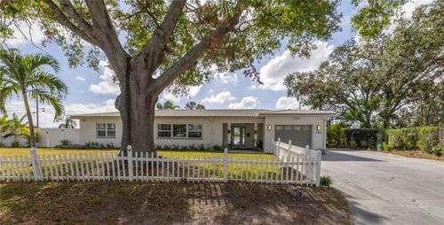 3700 27th Avenue N, ST PETERSBURG, FL, 33713 | Card Image