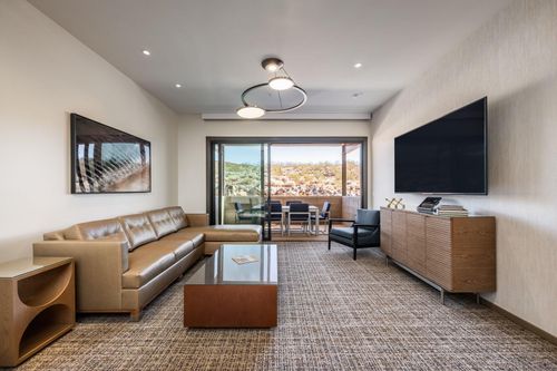 83127-1550 E Black Desert Dr, Ivins, UT, 84738 | Card Image