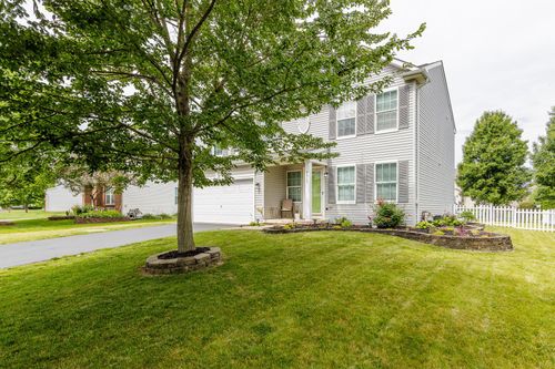 4917 Adwell Loop, Grove City, OH, 43123-8215 | Card Image