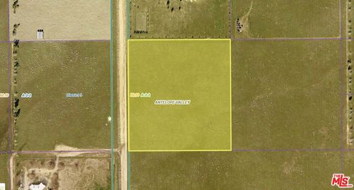 180 Avenue E-12, Lancaster, CA, 93536 | Card Image