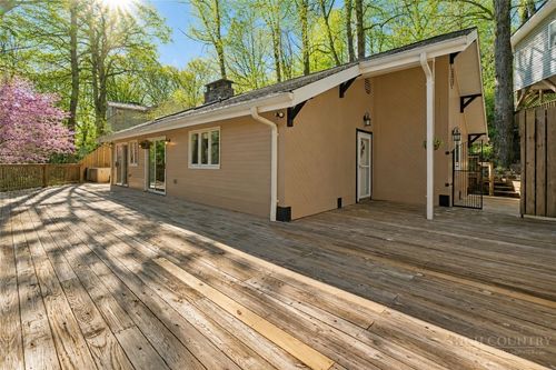 1300 Laurel Ln, Blowing Rock, NC, 28605-6138 | Card Image
