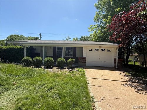 1328 Coppergate Ln, Saint Louis, MO, 63138-2328 | Card Image