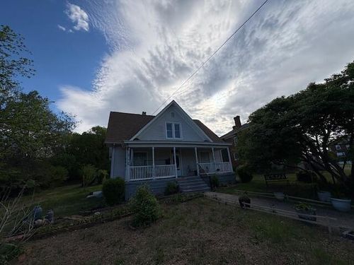 2715 Massachusetts Ave Nw, Roanoke, VA, 24017-3109 | Card Image