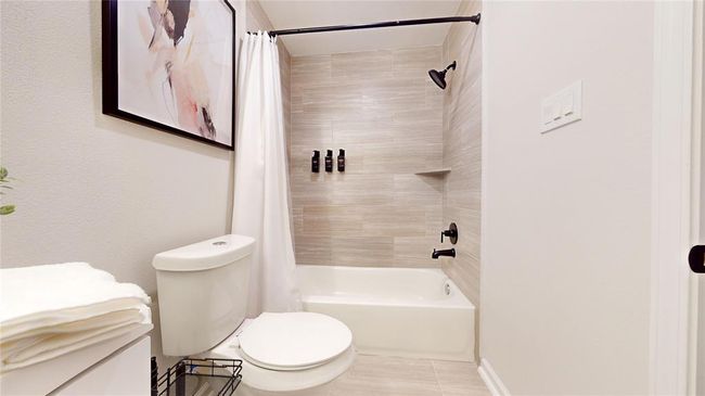 6211 Fairchild St, House other with 3 bedrooms, 3 bathrooms and 2 parking in Houston TX | Image 37