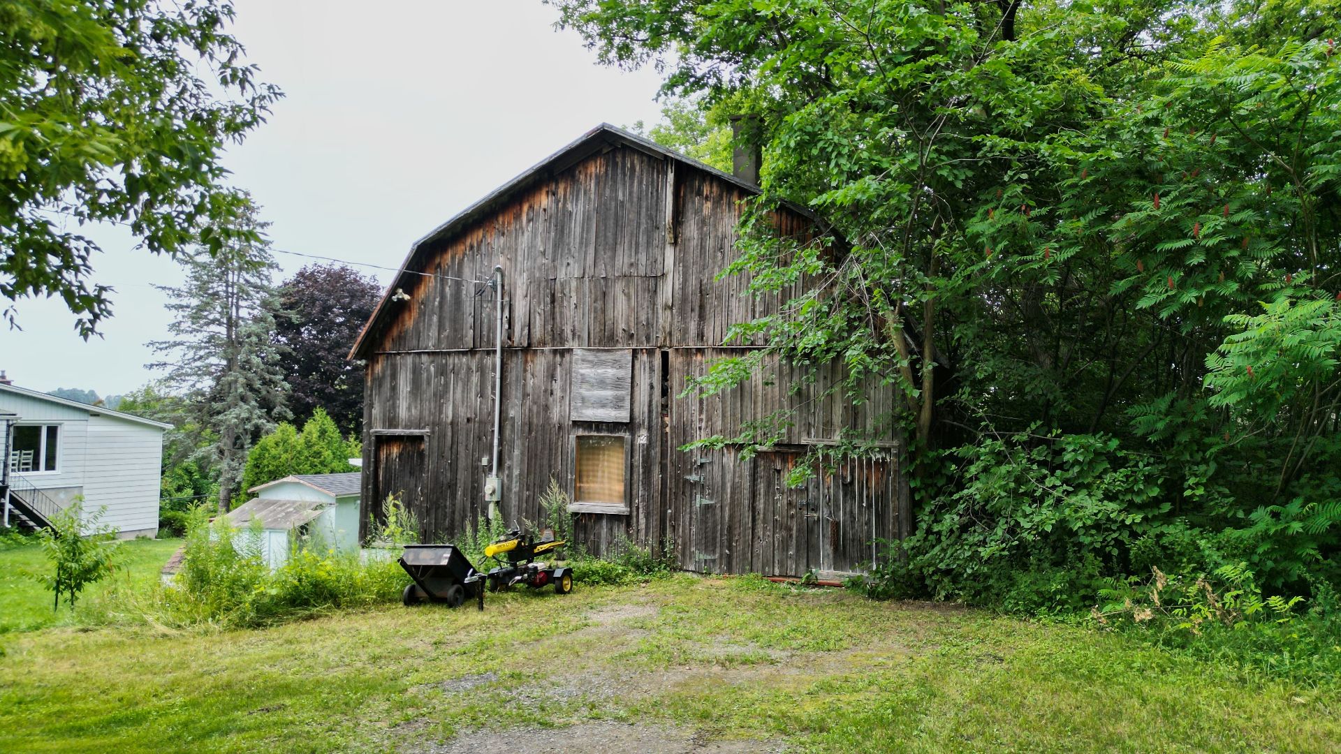 Land in Oka