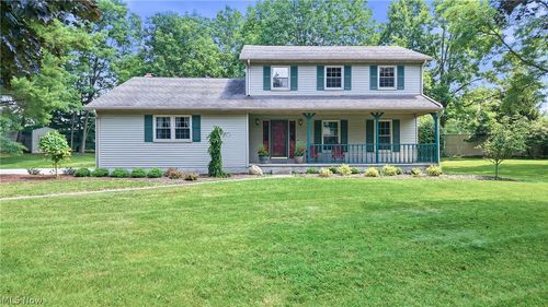 7645 Locust Ln, Poland, OH, 44514-2504 | Card Image