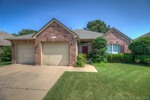 19719 E 45th Street, Broken Arrow, OK, 74014 | Card Image