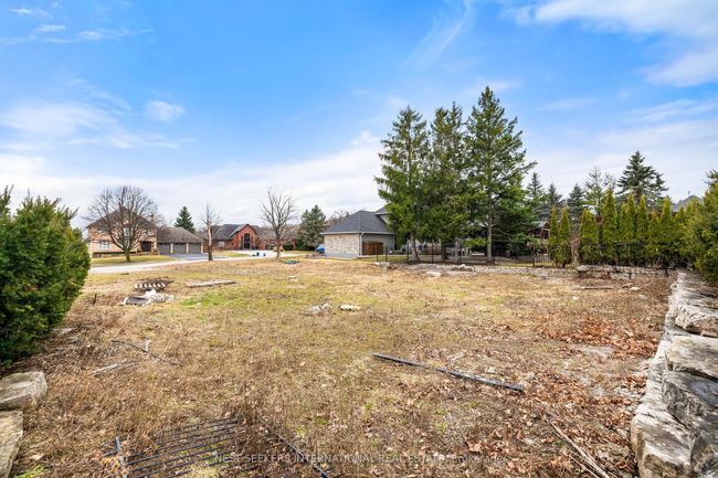96 Robinson Rd, Home with 0 bedrooms, 0 bathrooms and null parking in Nobleton ON | Image 10