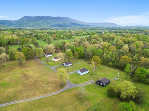 142 Bowater Rd, Delano, TN, 37325-7034 | Card Image